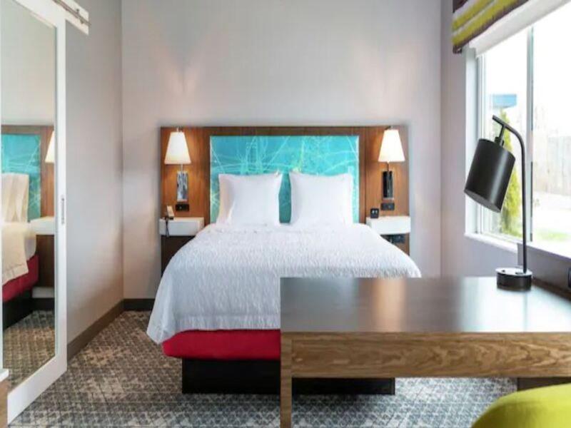 Hampton Inn & Suites Houston East Beltway 8, Tx Cloverleaf المظهر الخارجي الصورة
