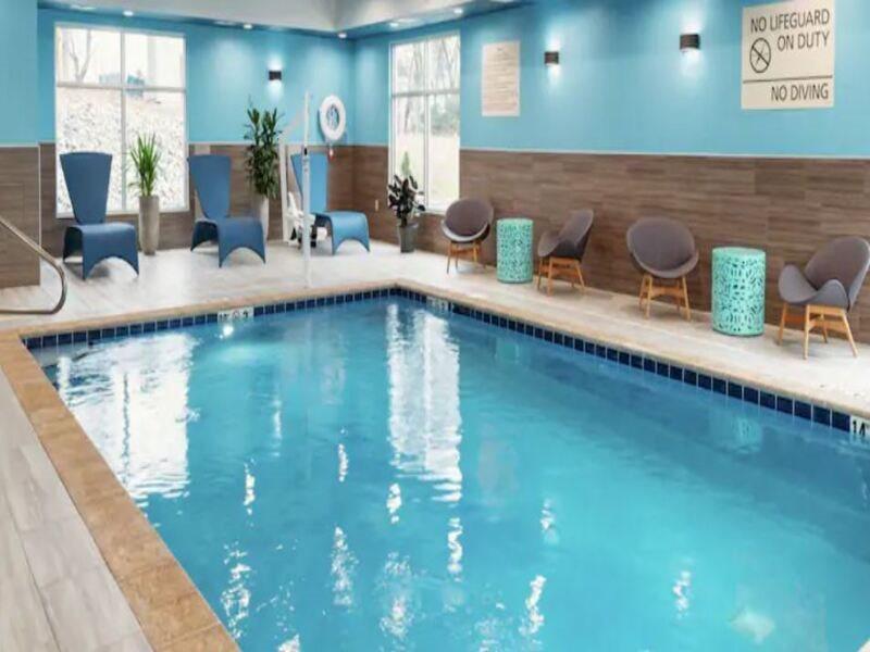 Hampton Inn & Suites Houston East Beltway 8, Tx Cloverleaf المظهر الخارجي الصورة