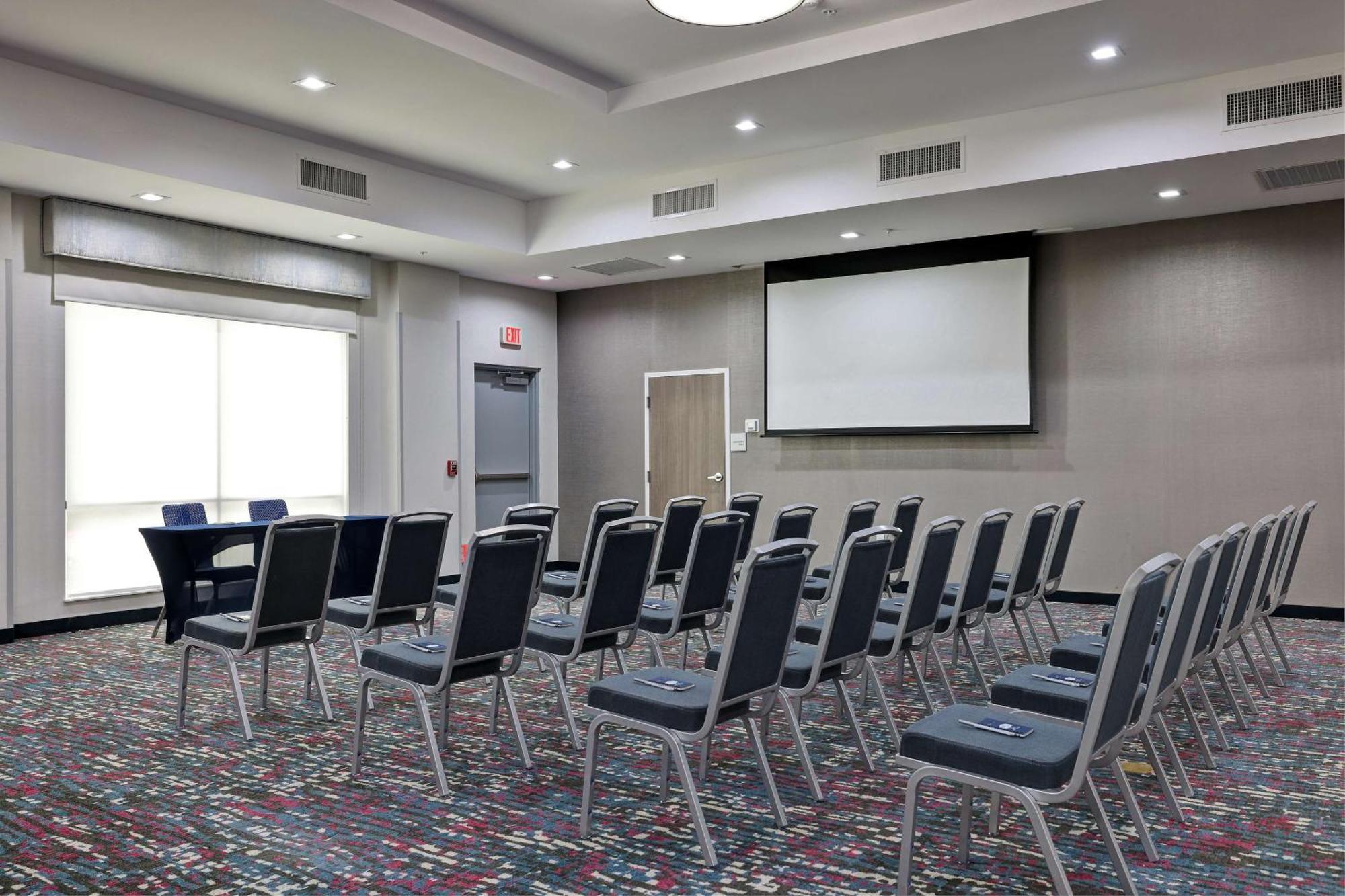 Hampton Inn & Suites Houston East Beltway 8, Tx Cloverleaf المظهر الخارجي الصورة